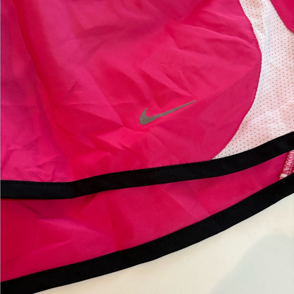 NIKE Sz Small NWT Women's Pink Running Shorts - Picture 4 of 7